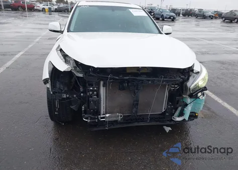 2015 Infiniti Q50 Base z USA, uszkodzony, nr VIN JN1BV7AR1FM393866